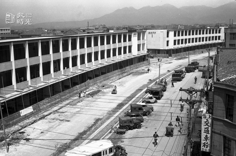 北市中華路新建即將完工的中華商場一景。圖／聯合報系資料照（1961/03/27　陳明輝攝影）