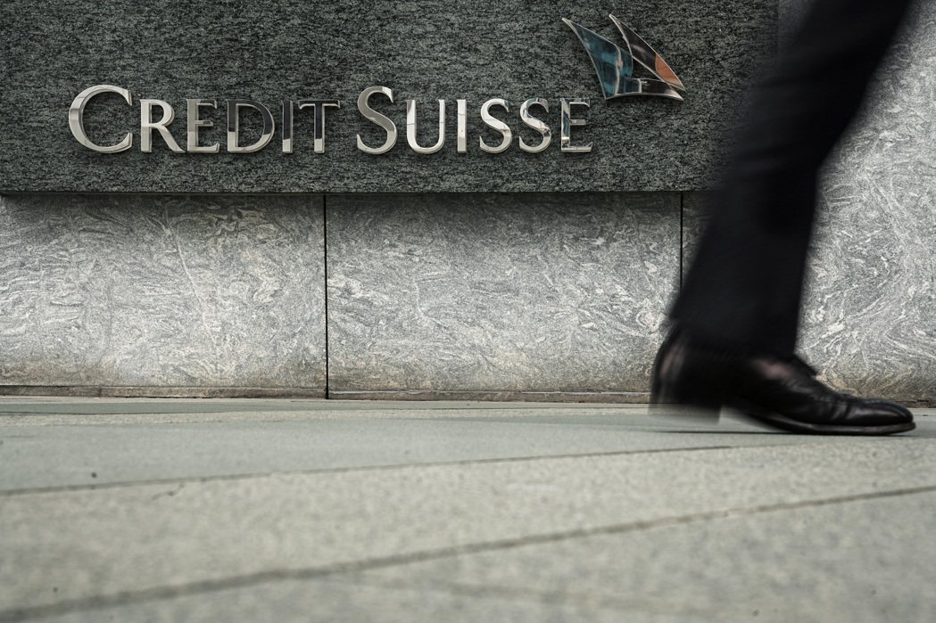 瑞士安排瑞士銀行收購瑞士信貸，開啟兩個令人戰慄的先例。路透