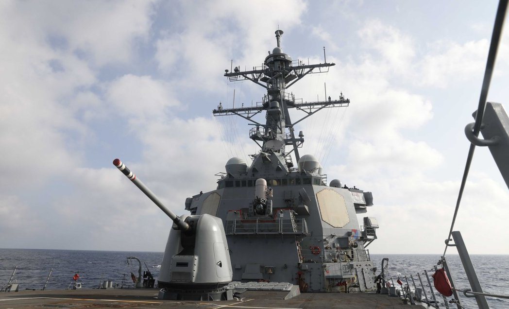 曾於2022年1月及7月進入西沙群島海域的美軍驅逐艦班福特號（USS Benfo...
