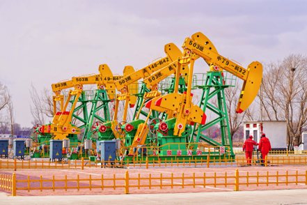 中國官方表示，在河南省發現高產工業油流，估算原油資源量將達1.07億噸。 中新社