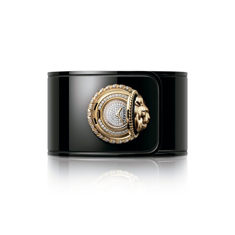 Mademoiselle Privé獅子手鐲鈕扣腕表，18K黃金雕刻獅首，高精...