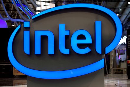 英特爾（Intel）宣布新的伺服器晶片可望於明年上半年交貨。  路透