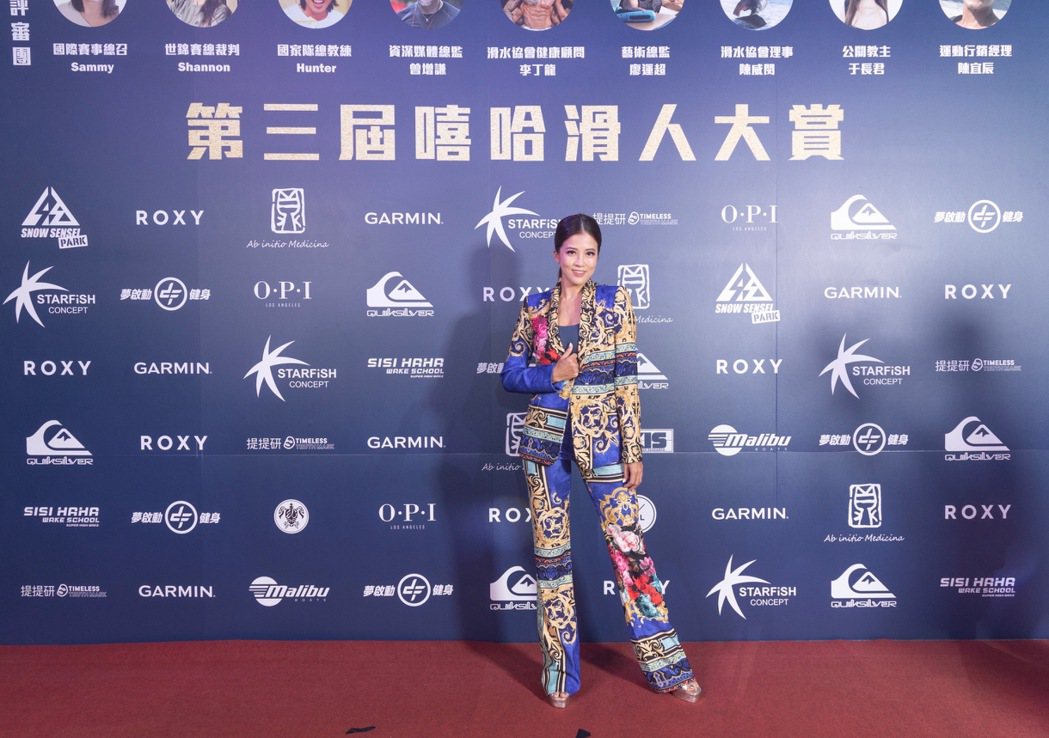 快艇衝浪女神陳美彤獲得三項大獎。圖／台北市滑水協會提供