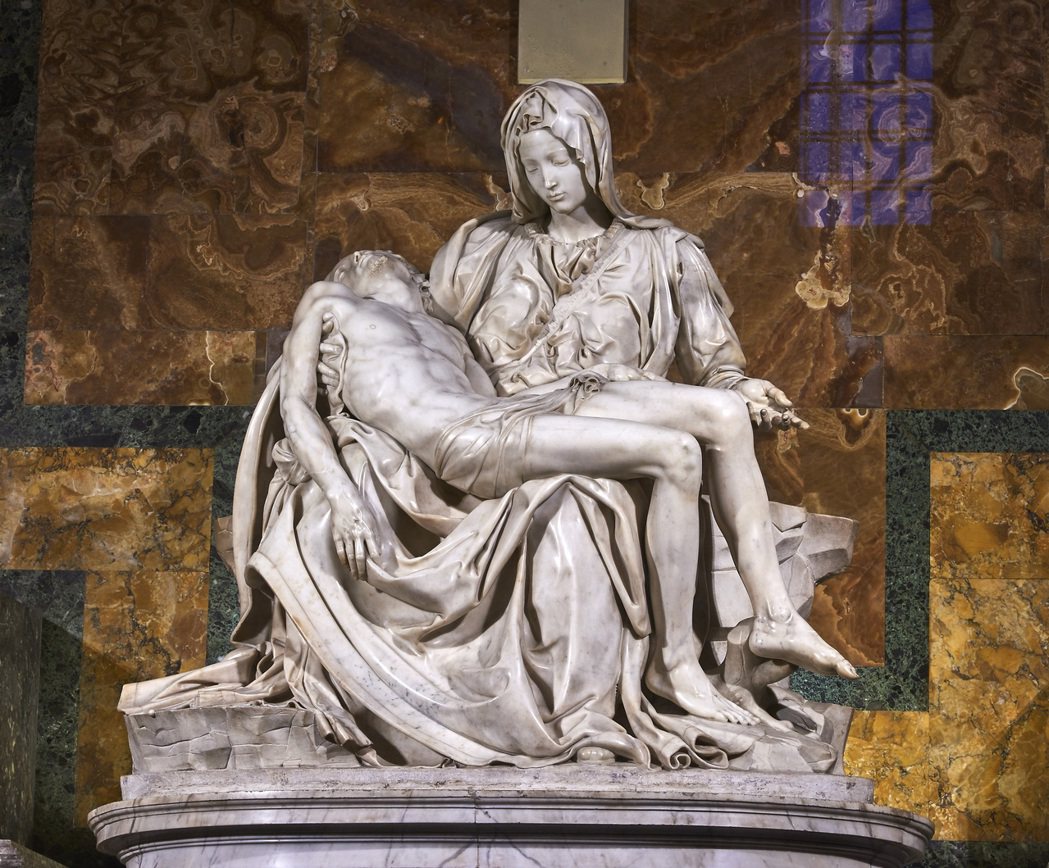 米開朗基羅《聖殤像》（Pietà），1498-1499年，大理石雕像，174 ×...