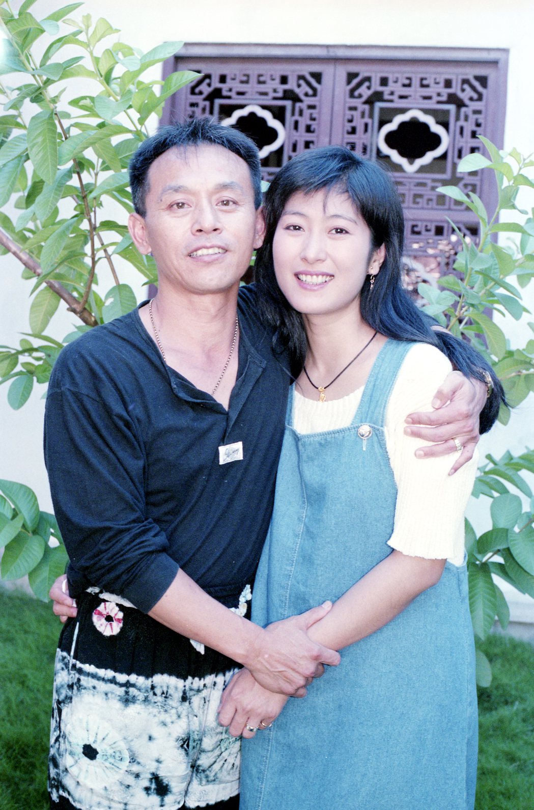 导演苏沅峰（左）曾与女星周筱云有过一段婚姻。本报资料照片