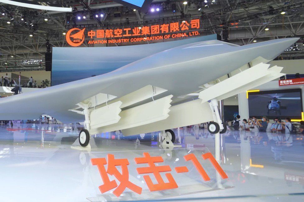 中國的無人機發展速度非常的快，不少採用飛翼構型，包括代號利劍無人機的攻擊-11。 圖／維基共享