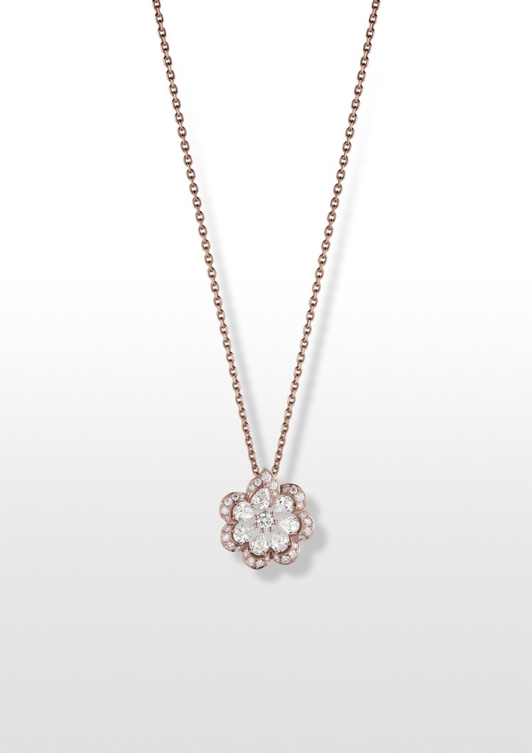 Precious Lace系列Mini-Froufrou項鍊，符合道德倫理標準18K玫瑰金鑲嵌梨形與明亮式切割鑽石，35萬4,000元。圖／蕭邦提供