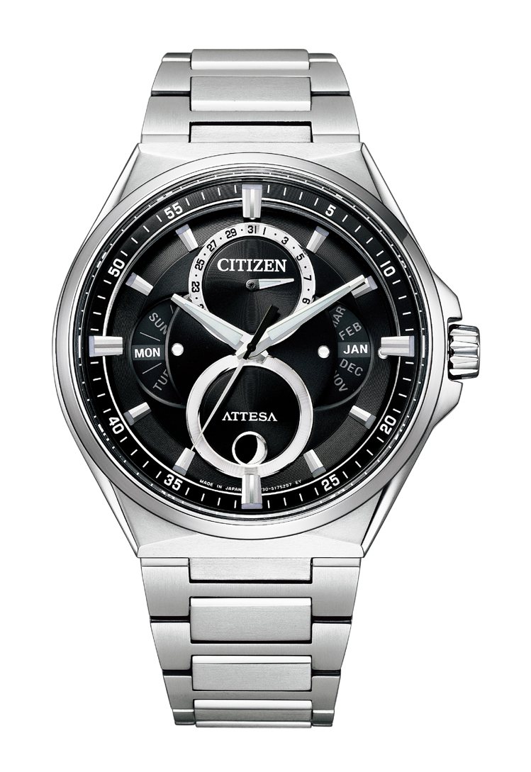 CITIZEN ATTESA系列BU0060-68E光動能月相腕表，鈦金屬表殼與表鍊，約22,800元。圖／CITIZEN提供
