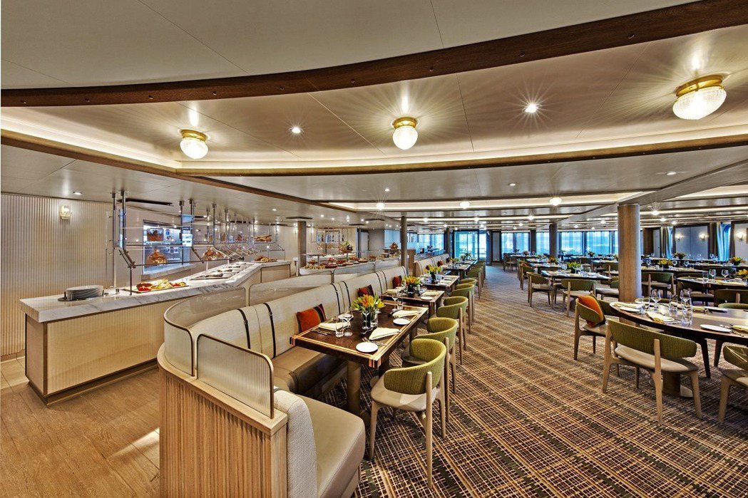 船上菜單由米其林三星餐廳主廚精心設計。Photo by雄獅旅遊