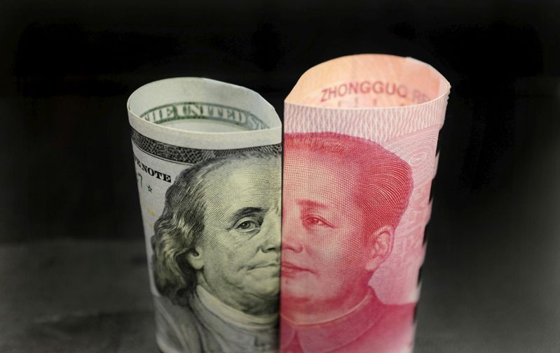 一些人士认为，美元作为全球准备货币的地位，可能遭到中国大陆人民币强势挑战。图／路透(photo:UDN)