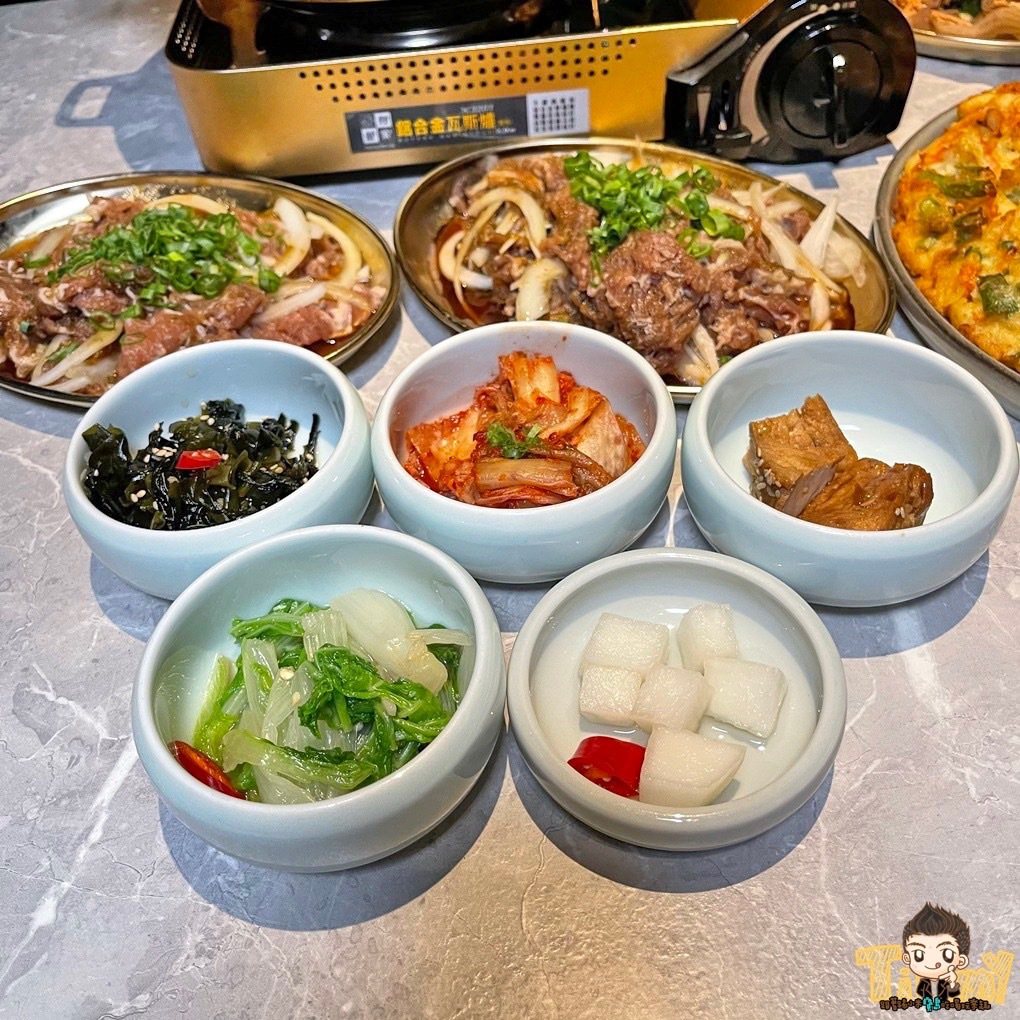 FOND訪 韓國傳統豆腐鍋。跟著踢小米吃喝玩樂趣授權提供