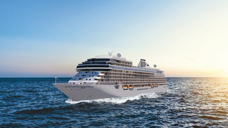 麗晶七海郵輪2023年啟航的新船七海尚逸號（Seven Seas Grandeur）。圖片來源／麗晶七海郵輪提供
