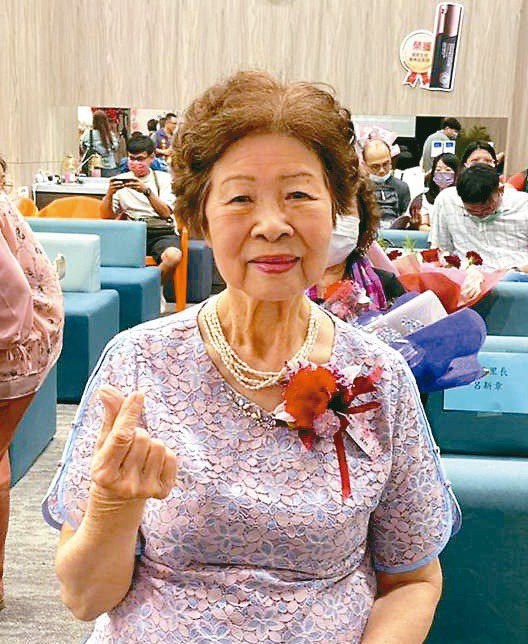 嘉義縣大林鎮86歲劉雪花獲選模範母親。圖／大林鎮公所提供