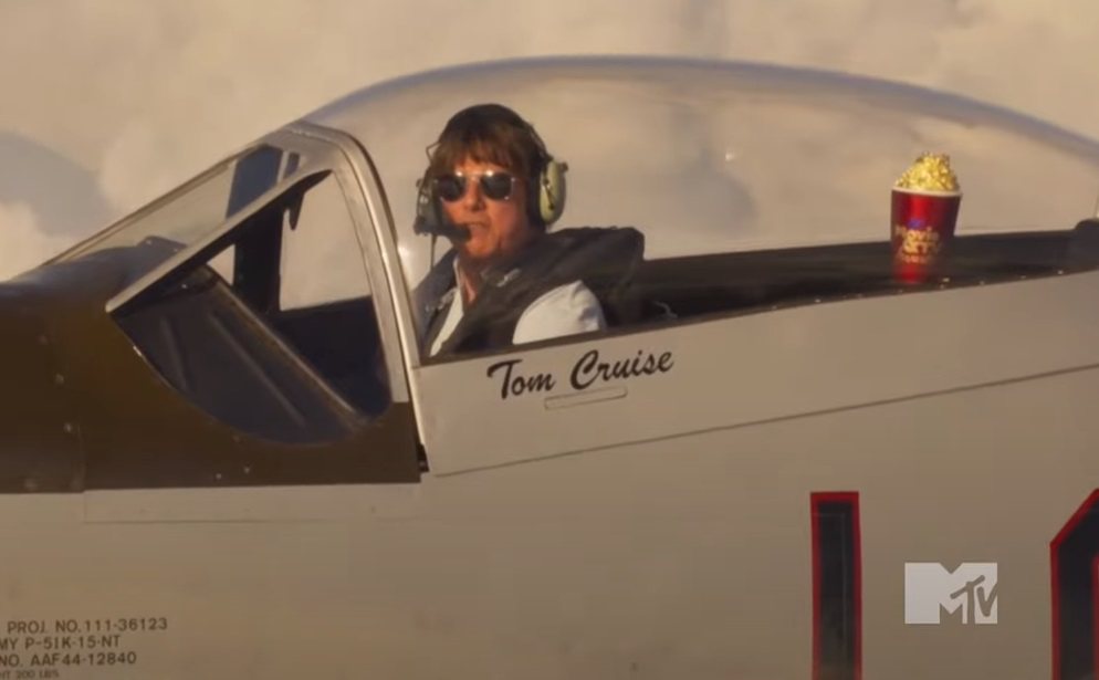 湯姆克魯斯被發現開同一架飛機發表MTV影視大獎的感言。圖／摘自YouTube