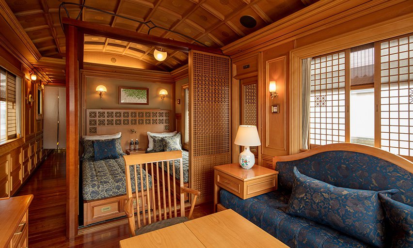 九州七星號列車豪華套房。 圖片提供：Kyushu Railway Company