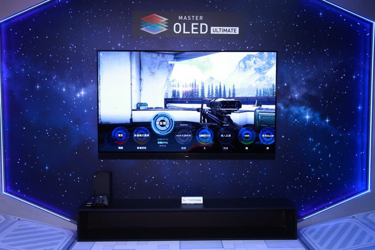 Panasonic全新OLED電視搭載全新遊戲音效模式，讓玩家享受沉浸式的音效體驗。記者王聰賢／攝影