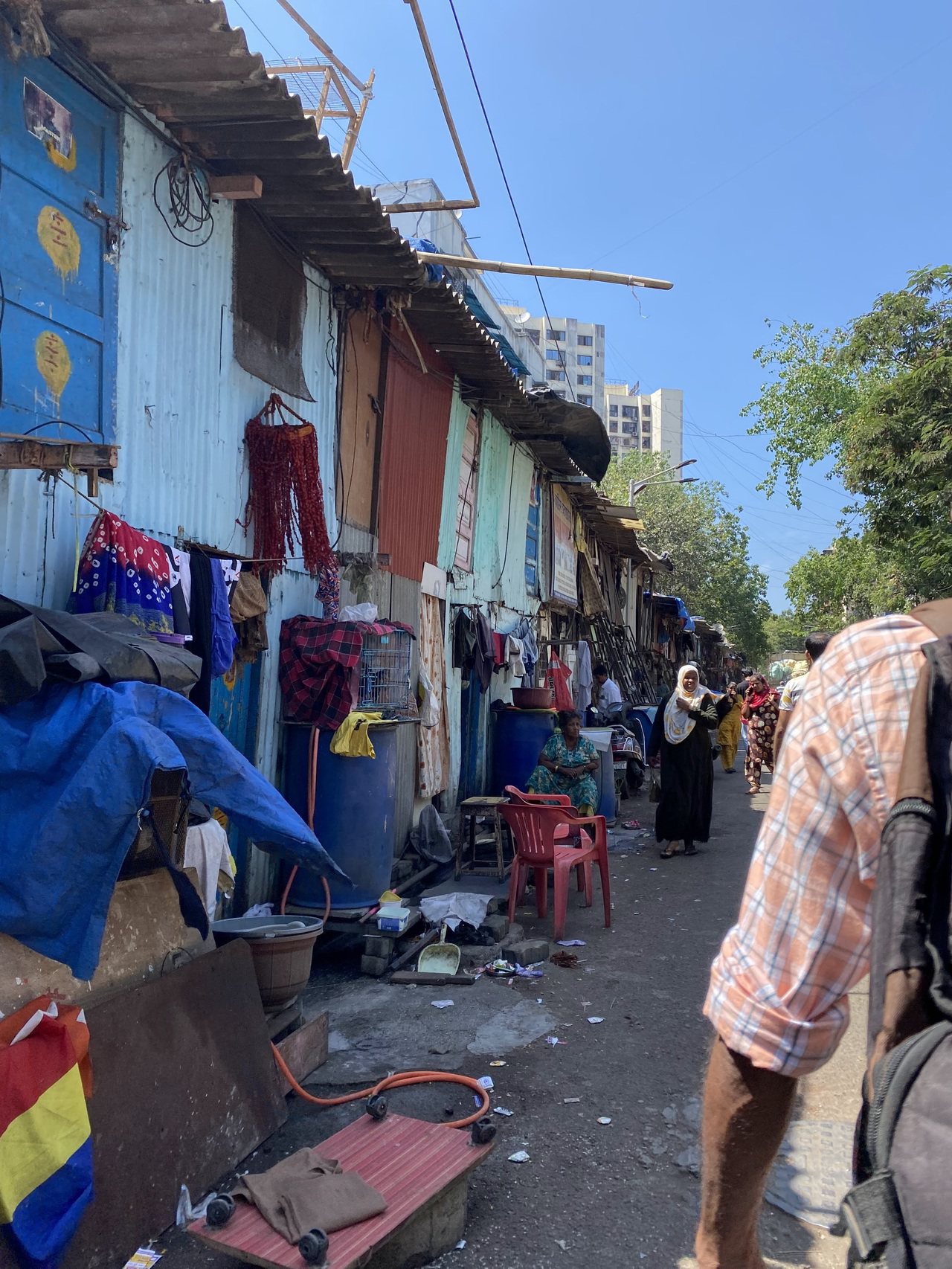 ▲達拉維貧民窟（Dharavi）街頭