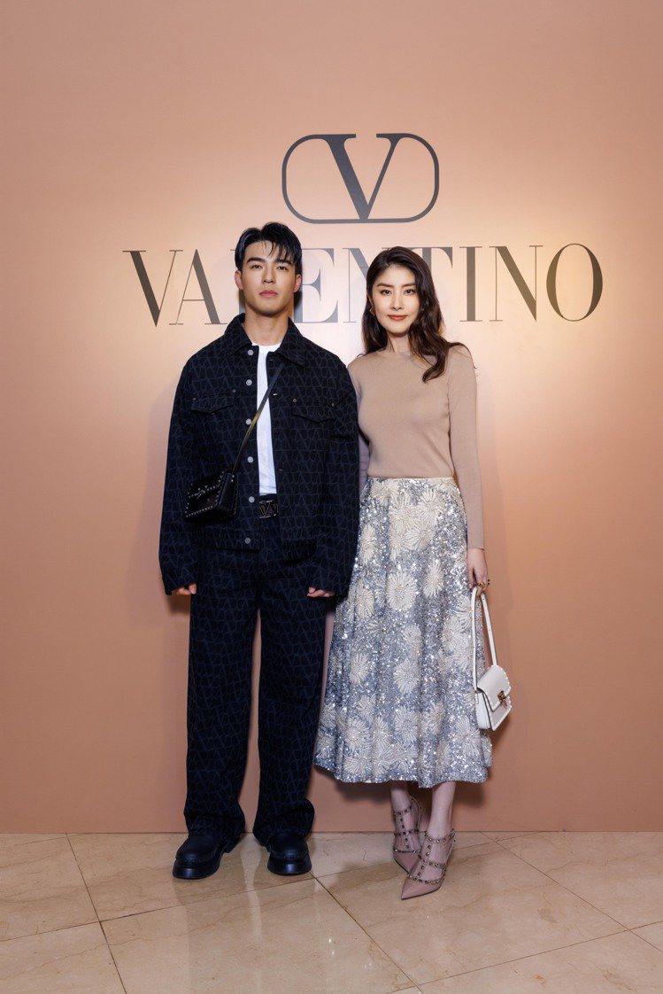 陳昊森與陳慧琳出席VALENTINO微風廣場精品店開幕。圖／范倫鐵諾提供
