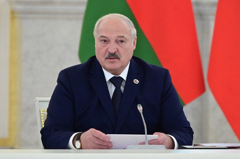 自1994年執政至今、現年68歲的白俄羅斯總統魯卡申柯已經6天沒有公開現身，缺席了數場重要活動。 路透社