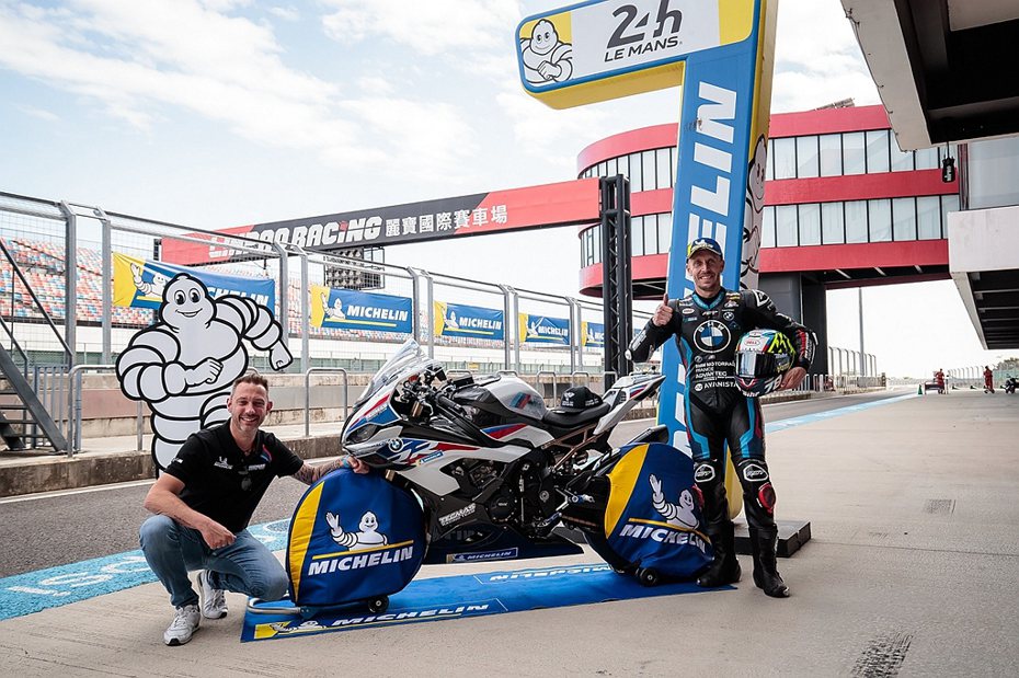 法國FSBK超級摩托車錦標賽現任年度冠軍車手Kenny Foray來台進行交流，成功打破自己的紀錄，將紀錄推進至1分45秒428。 圖／忠林摩托提供