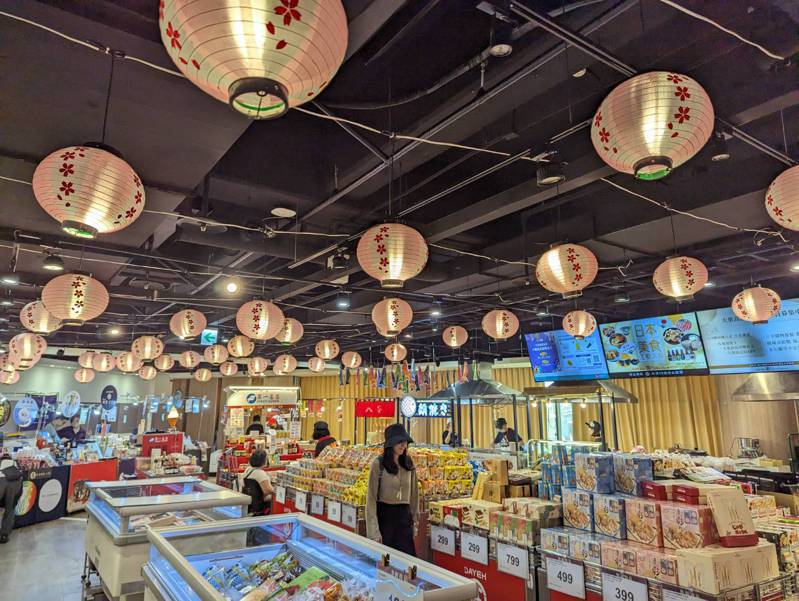 Mia C’bon頂級超市推出無痛遊日本，在大葉高島屋舉辦日本購物站，從關東、關西一路暢遊到北海道。圖/業者提供