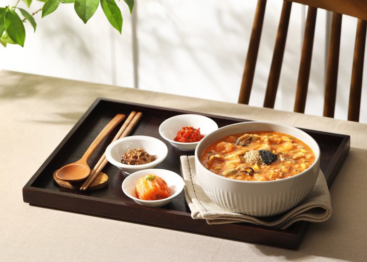 本粥是韓國知名的高級粥品連鎖店。圖／擷取自本粥官網