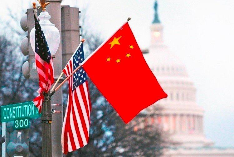 中國駐美國大使館宣布，根據美中「對等原則」，美國公民赴華簽證費用自本月30日起調漲為185美元。（路透）