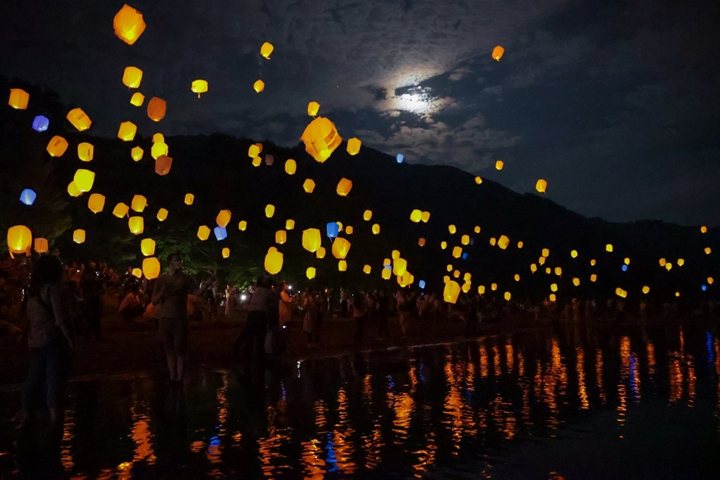 ▲「十和田湖湖水祭」往年舉辦盛況。　圖：十和田奧入瀨觀光機構／來源