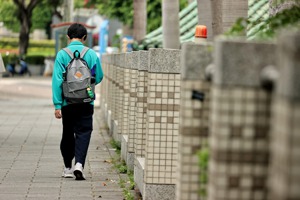 2.2萬高中職生休退學、國中輟學藏黑數 拒學風暴正席捲台灣