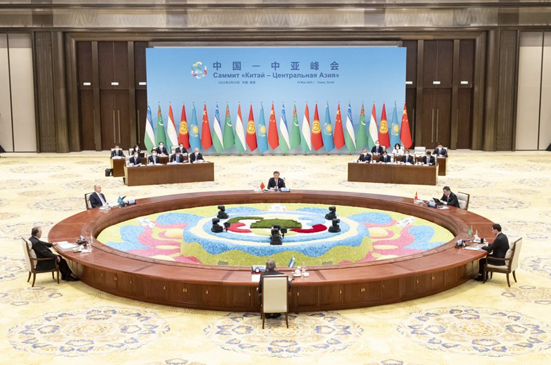 大陸19日在西安舉辦「中國—中亞峰會」，大陸外交部亞洲司司長劉勁松指出，這場峰會與G7廣島峰會「對比很明顯」。（新華社）