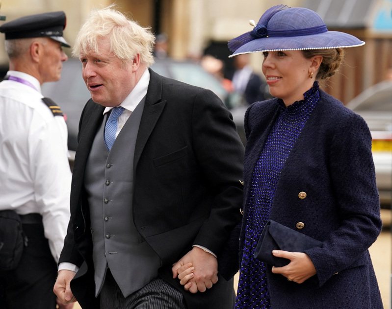 英国前首相强生的妻子凯莉19日宣布喜讯，怀了第三胎，预产期将是下个月。路透(photo:UDN)