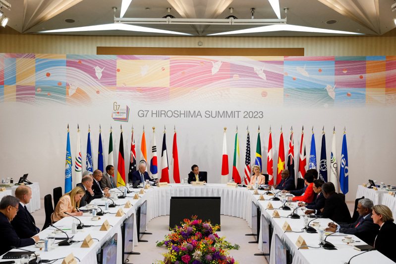 G7廣島峰會公報表示，會員國希望與中國大陸建立穩定且具建設性的關係，並呼籲用和平方式解決兩岸議題。路透