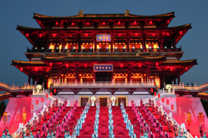 大陸18日晚間在西安「大唐芙蓉園」，為出席中國—中亞峰會的中亞貴賓舉行盛大的歡迎儀式。中通社