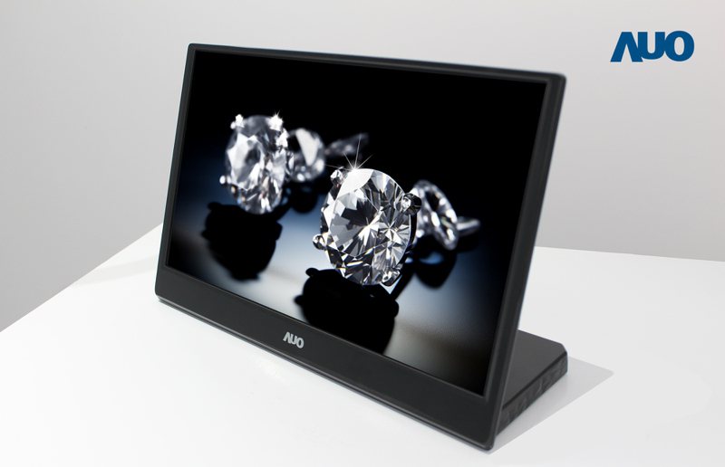 友達獨步全球推出結合A.R.T. ® 顯示技術的Micro LED顯示器，達成優異的抗眩光及防反射與高散射特性，亦凸顯珠寶鑽石的炫麗奪目光澤質感。友達／提供