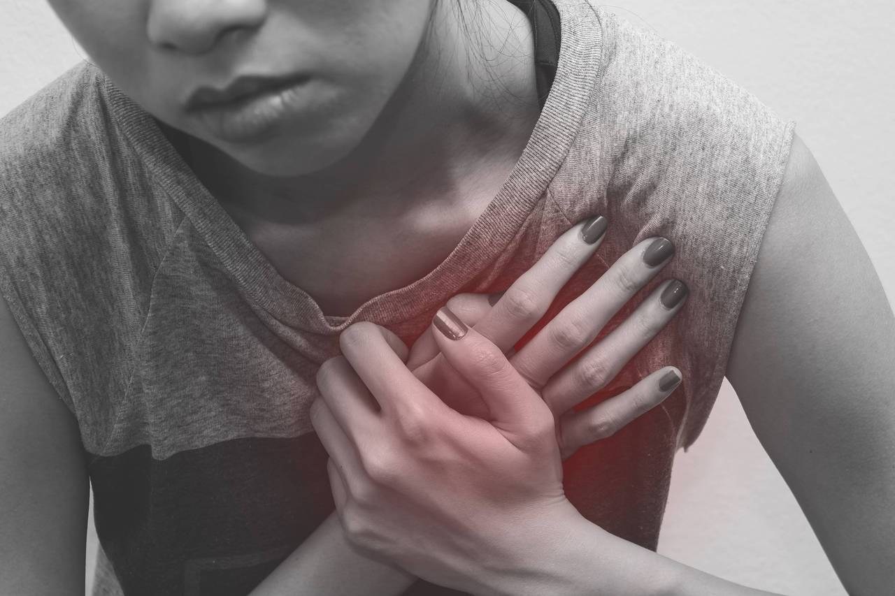 臨床顯示，半數以上的心肌梗塞患者於在發作前的1個月內感覺胸部悶痛，症狀或輕或重，...