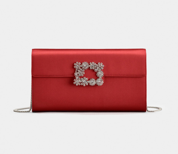 Flower Strass紅色鑽扣手拿包，71,000元。圖／Roger Viv...