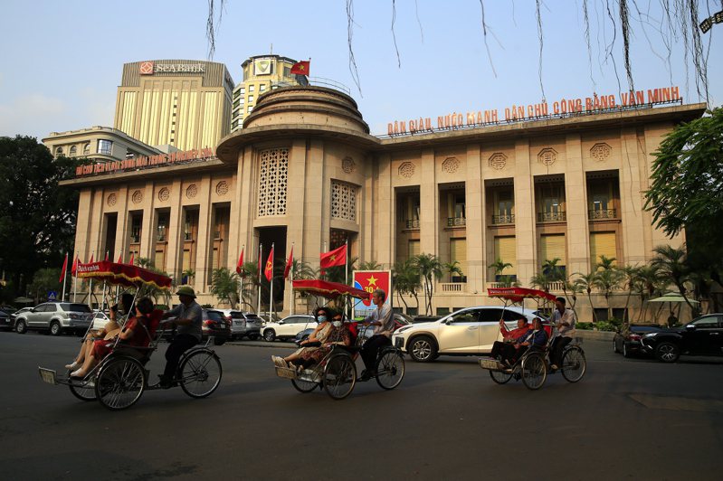 越南央行23日宣布，將調降再融資利率2碼（0.5個百分點）至5.0%，25日生效。歐新社