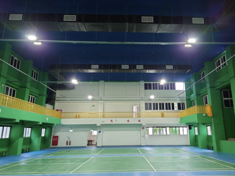 竹東鎮立羽球館完成翻新，預計6月開放。圖／翻攝自竹東鎮立羽毛球館