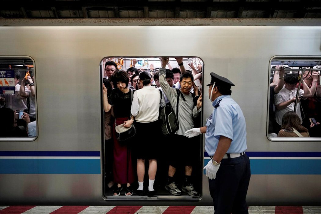 日本鐵道路網密集，由儀器、設備、機械裝置和乘客、鐵道員組成，一旦有細小環節出錯，...