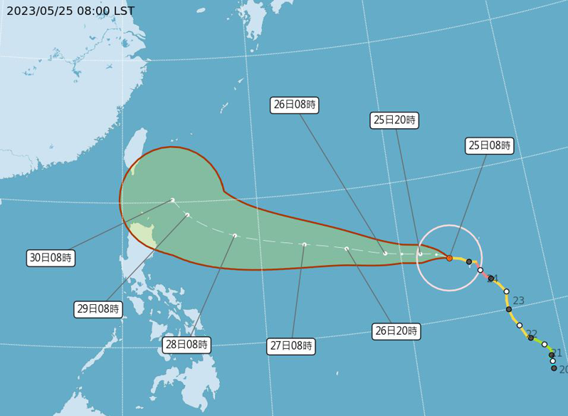 強颱瑪娃上午8時的中心位置在關島西北西方180公里海面上以每小時21公里速度，向西進行。圖／取自氣象局網站