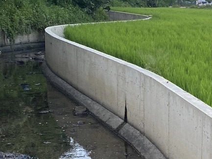 19日豪雨造成竹北濱海一帶嚴重淹水，市公所將針對貓兒錠圳展開清淤。圖／竹北市公所提供