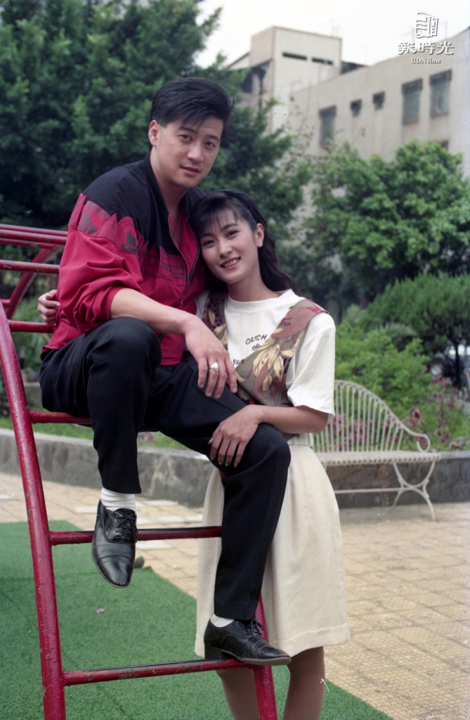 李亞明走紅於80年代的搖滾樂樂壇，也跨足電視劇演出《追妻三人行》的演出。圖／聯合報系資料照（1990/05/10  王宏光攝影）