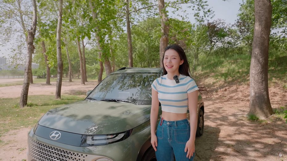 南韓啦啦隊女神李多慧購入了人生第一輛車Hyundai Casper。 圖／截自이다혜 YouTube