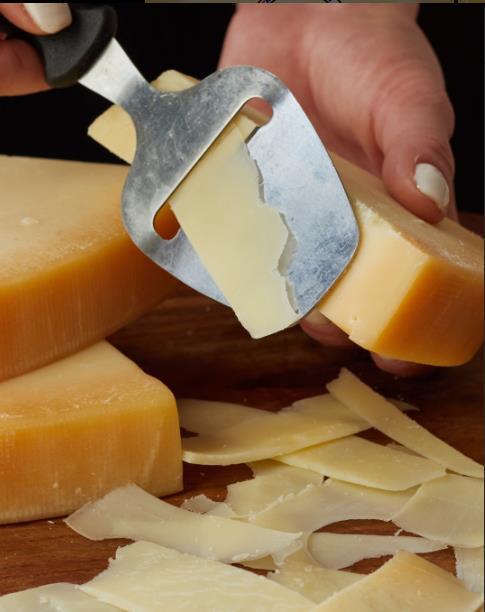 帕瑪森乳酪的多樣性和飽滿的口味堪稱乳酪之王​。美國乳品出口協會/提供