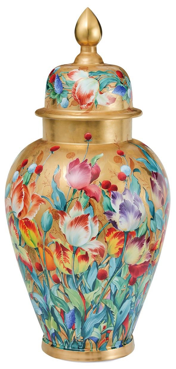麥森「春風百花紅」大花瓶要價逾千萬元。業者／提供