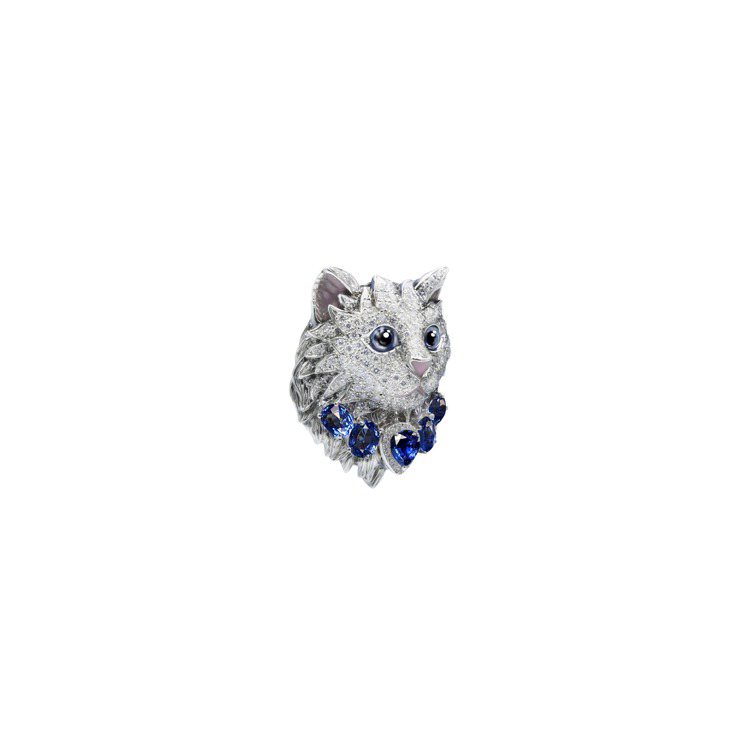 波斯貓造型珠寶墜飾，55萬2,000元。圖／JHENG JEWELLERY提供