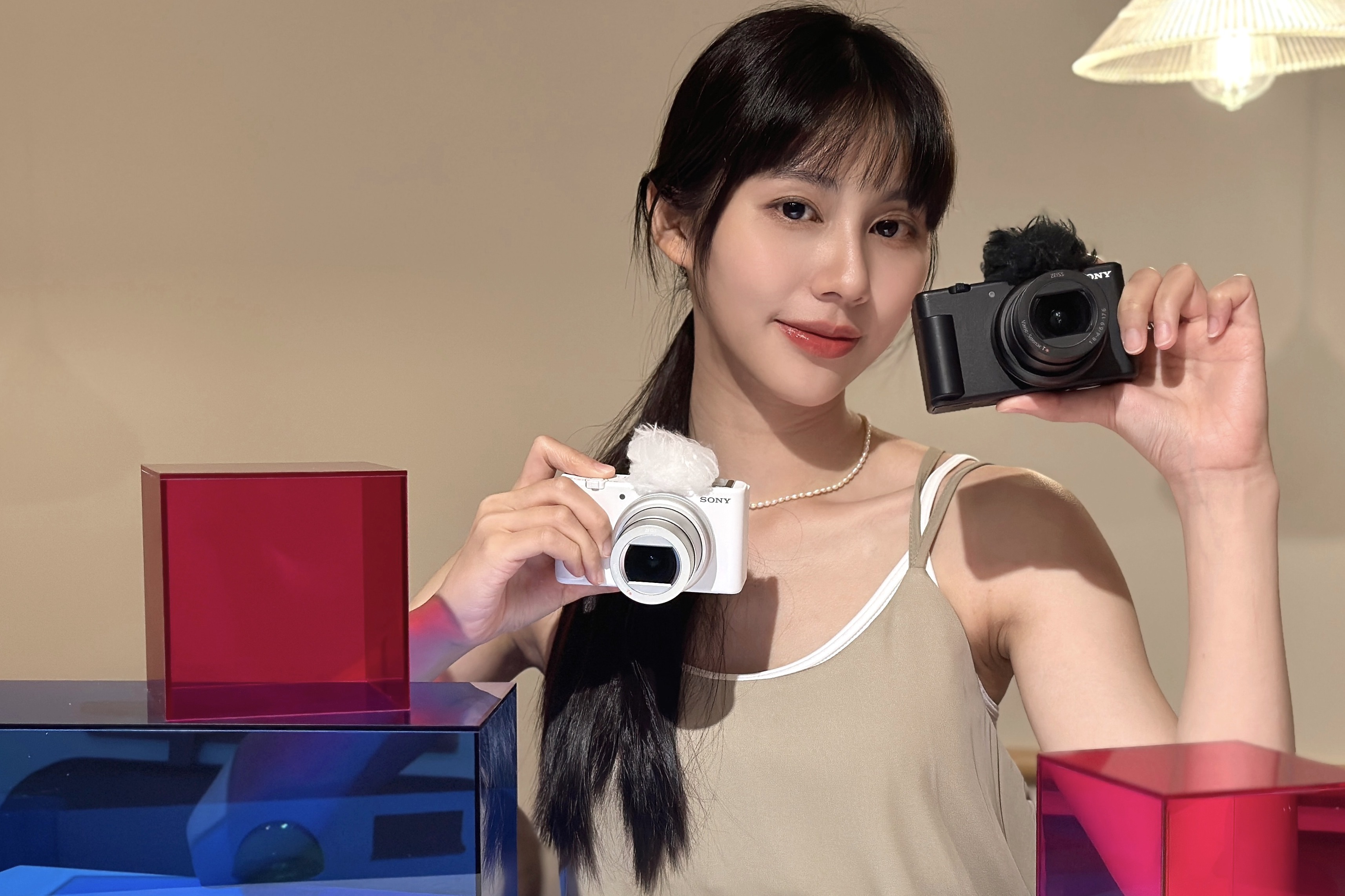 Vlog美拍相機Sony ZV-1 II正式登台 超廣角＋柔膚效果效果絕美 買就送相機包