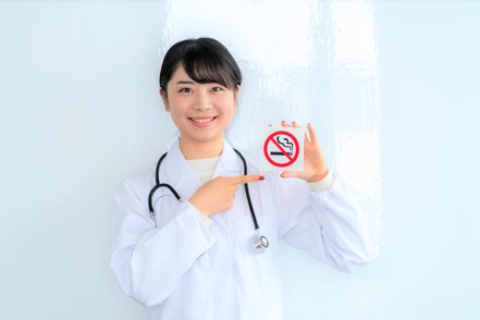在世界無菸日，南山人壽呼籲國人重視自身肺部健康，定期進行保單健檢，備足癌症保險準備。 
南山人壽／提供