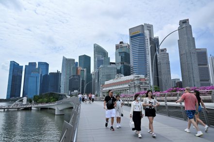 據ULI發布的住宅可得性指數，新加坡的私有住宅價格已超越香港，成為亞太地區最貴。  （路透）