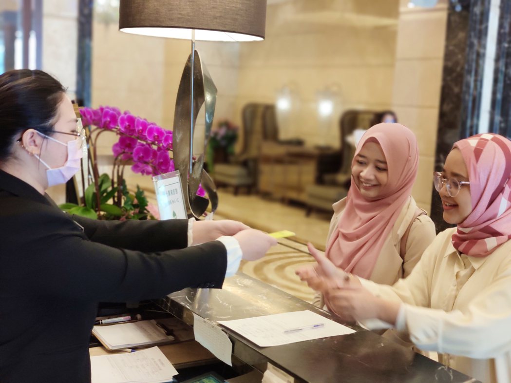 穆斯林旅客入住本市穆斯林友善認證旅館。北市觀光傳播局提供